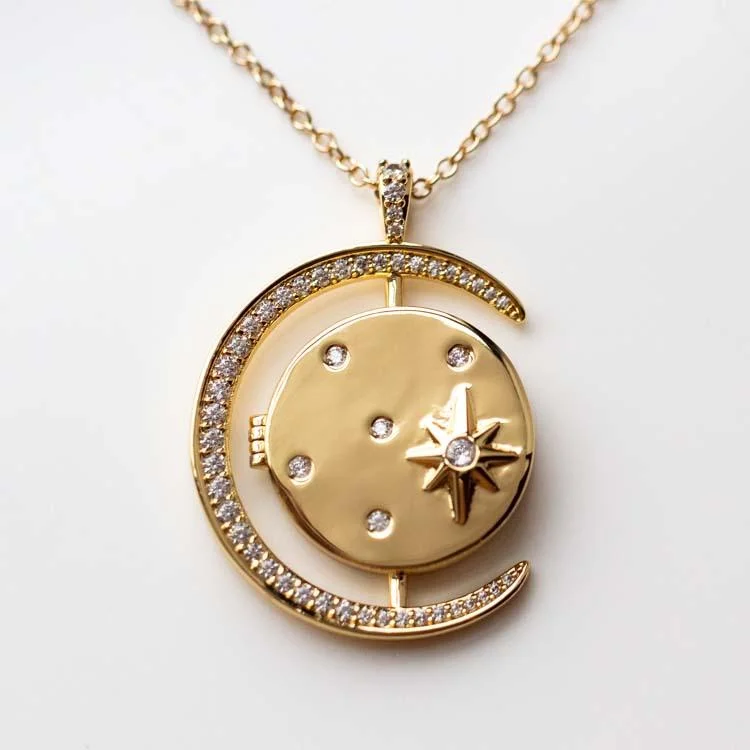 women's vintage pendant necklace -Luna Locket Necklace