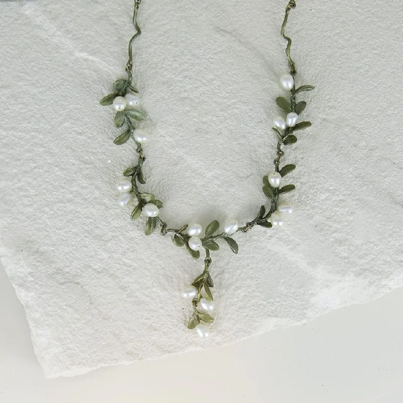 women's geometric pendant necklace -Boxwood Pearl Necklace