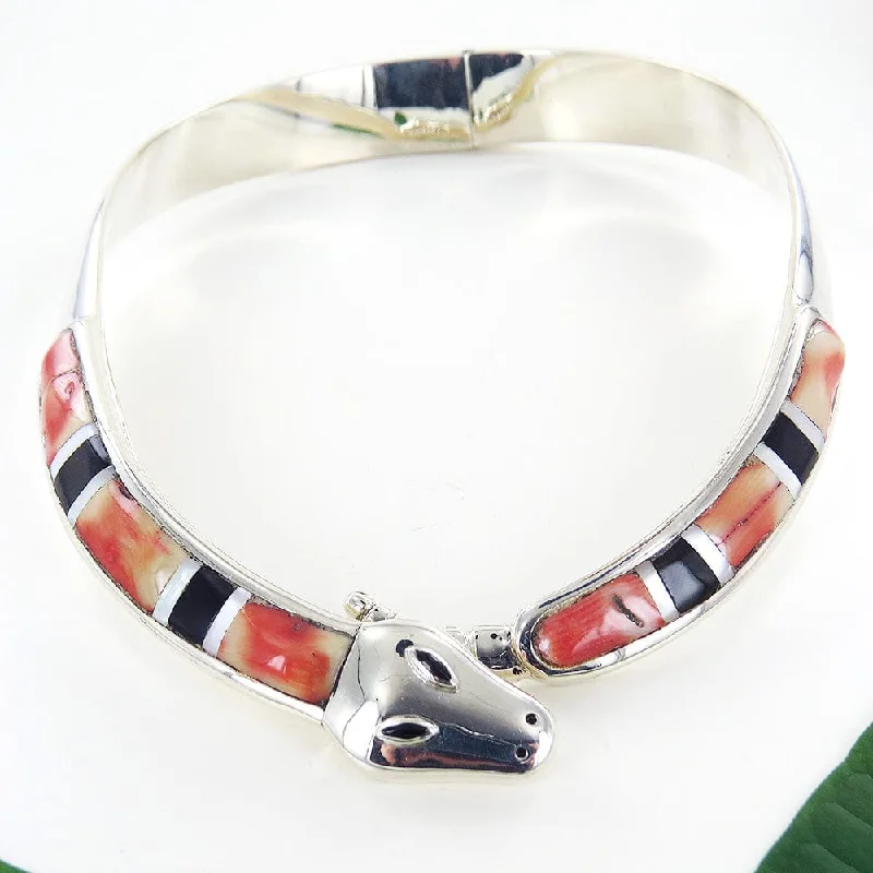 women's elegant necklace -SNAKE COLLAR NECKLACE