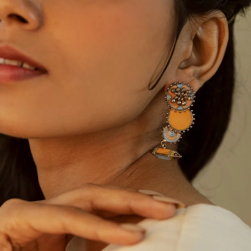 women's vintage hoop earrings -Orange Circular Pencil Oxidized Earrings