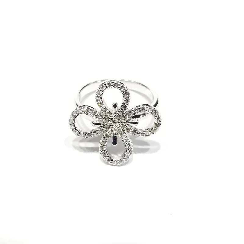 women's heart-shaped diamond ring -Flower Outline CZ Ring