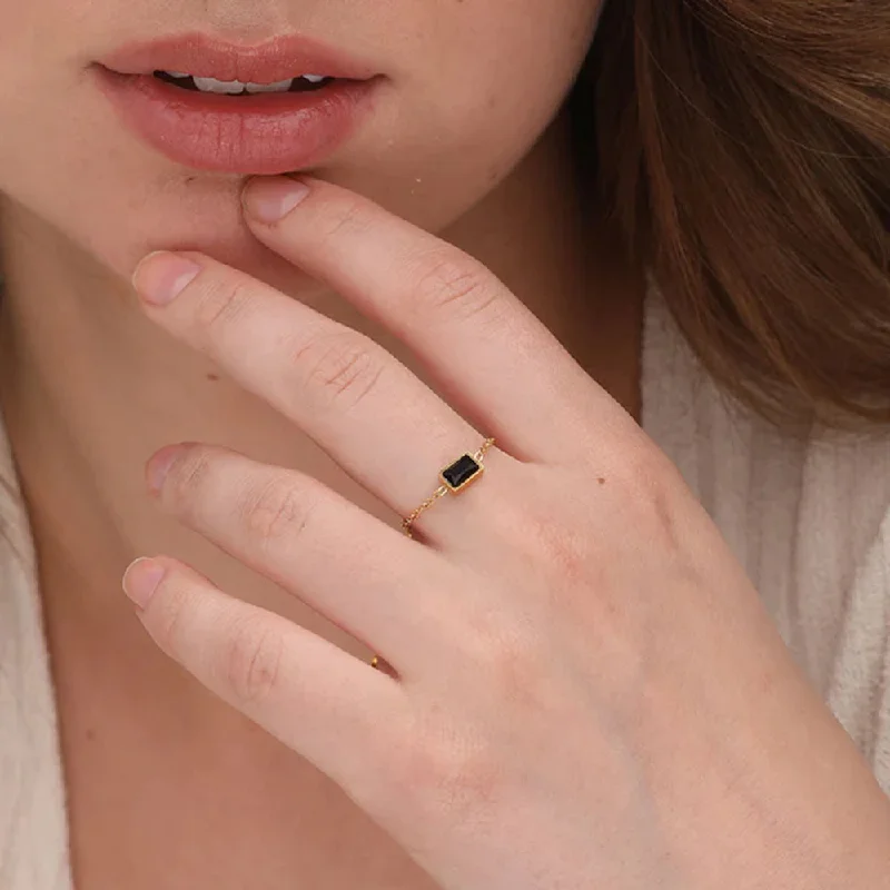 women's adjustable ring -Dainty Black Stone Adjustable Chain Ring