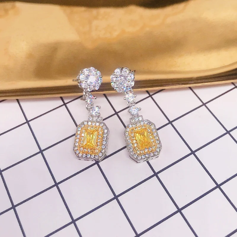 Yellow Diamond Ear Studs [One Pair Price]]