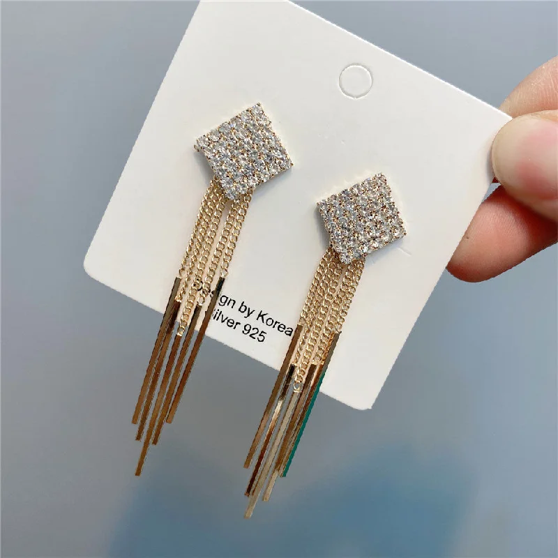 Style 1 Square Diamond Narrow Tassel Gold