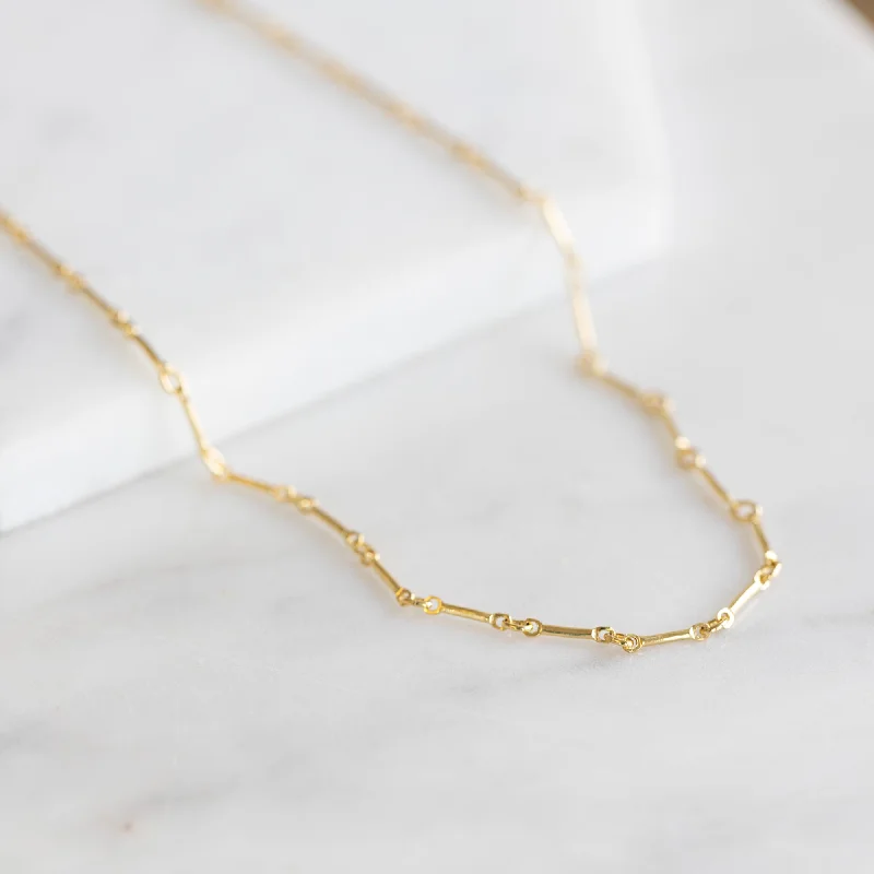 women's designer bracelet -The Bar Chain Bracelet | Yellow Gold Filled