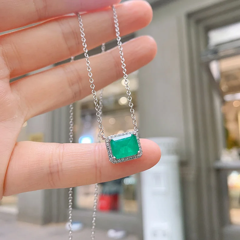 Emerald Necklace [Rectangular 7x9]]