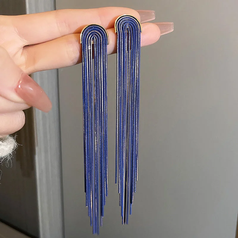 27# Silver Needle-Blue Chain Tassel